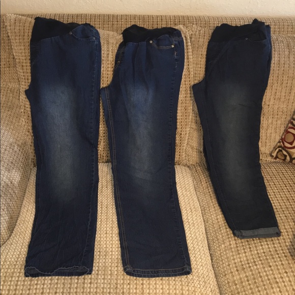 Lightly worn maternity bottoms - Picture 1 of 3